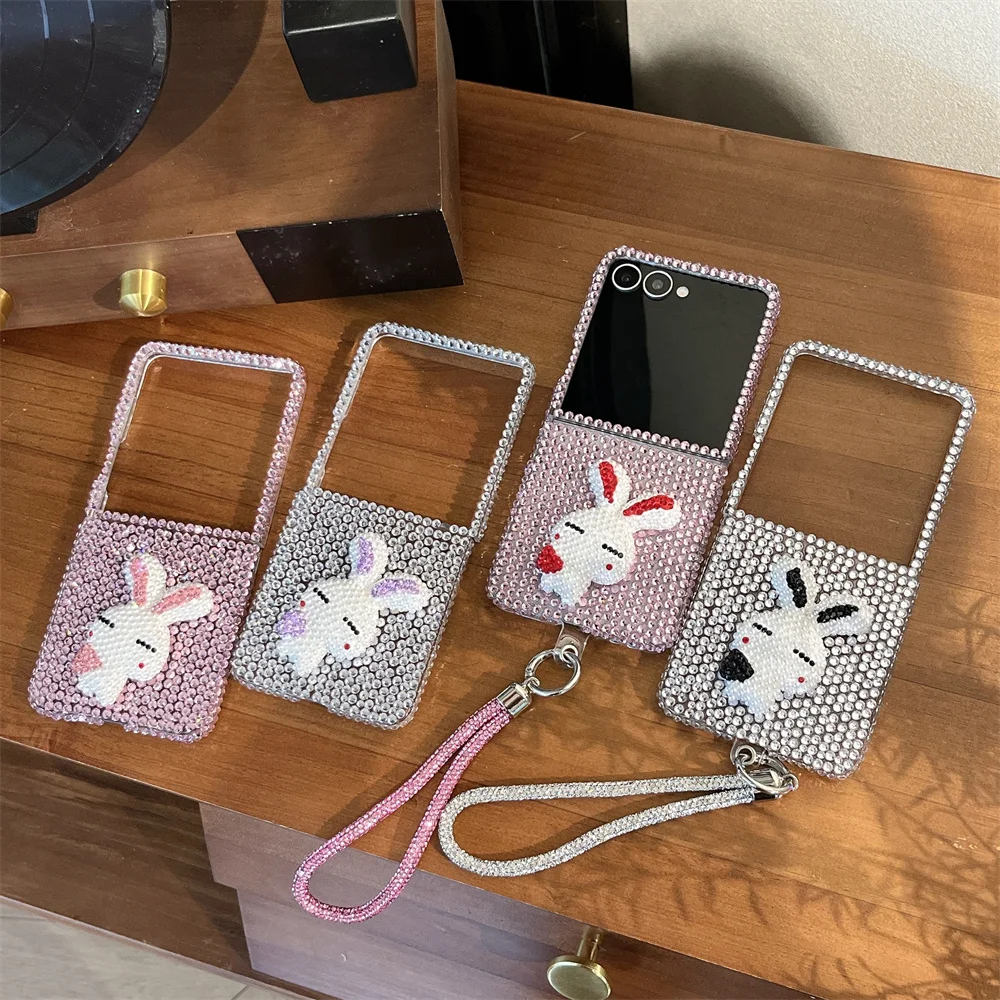 Luxury Diamond 3D Rabbit Phone case for Samsung Galaxy Z Flip 8 7 FE 6 flip5 4 3 5G Flip 6 5 flip 7 6 Cover With Chain Cute Case