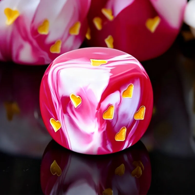 Love D6 Dice Set, suitable for board games, board games, role-playing, Dungeons&Dragons, etc., party discounts, six sided dice