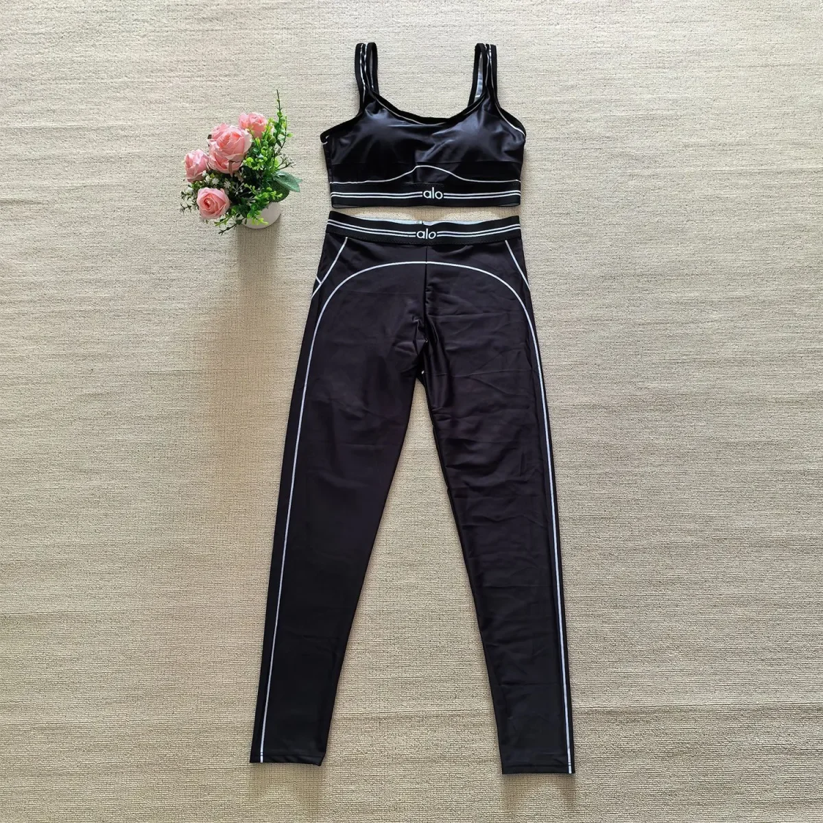 2025 Women's summer new letter fashion Yoga sports leisure two-piece indoor and outdoor leisure fitness set