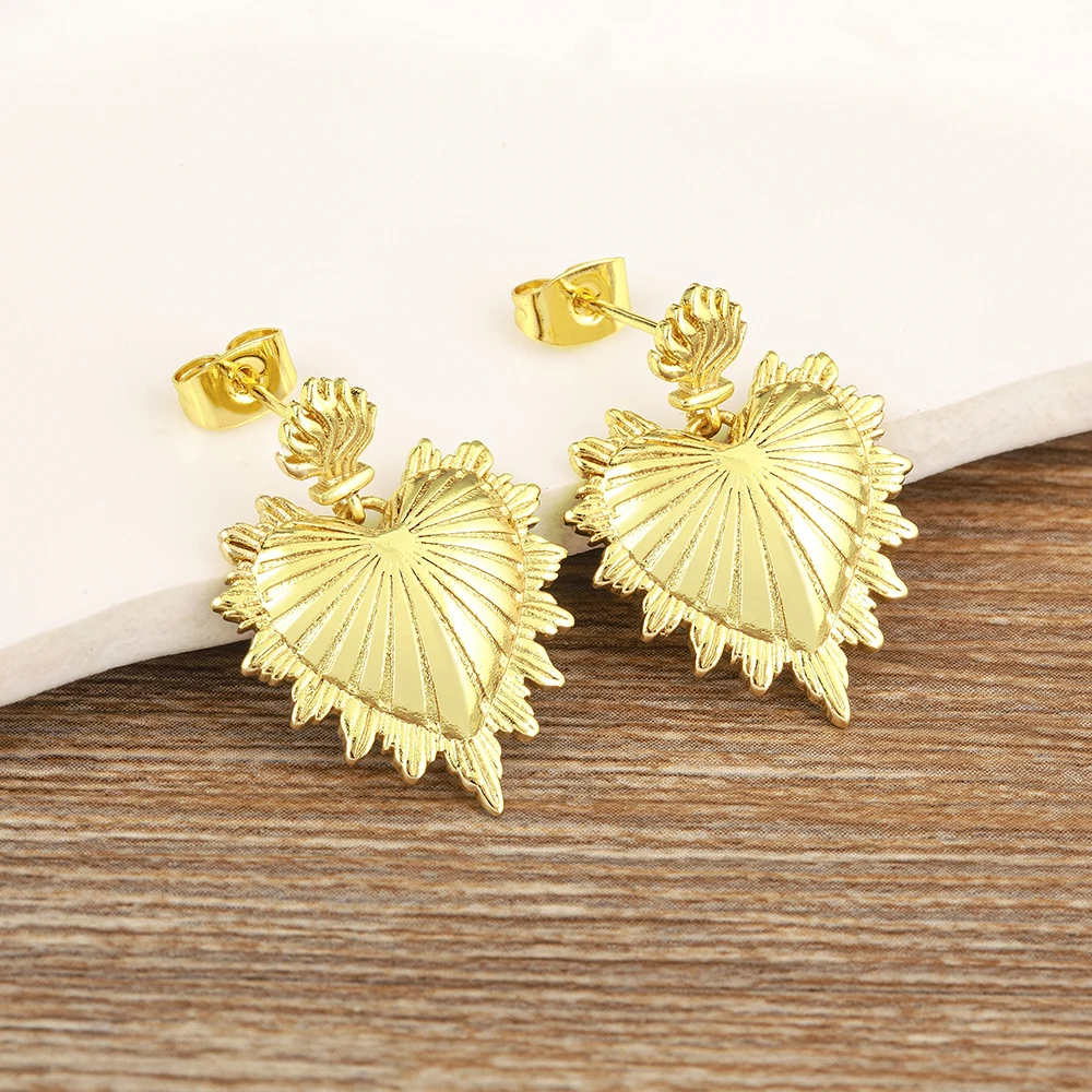 Nidin New Trendy Classic Heart Shape Irregular Charm Stud Earrings For Women OL Style Ear Jewelry Accessories Daily Party Gifts