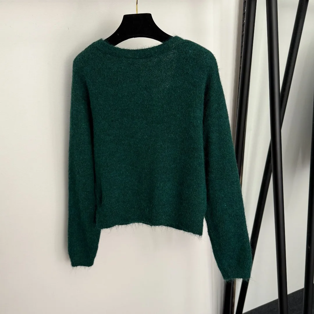 

New Autumn V-Neck Soft Comfortable Long Sleeve Knitted Green Cardigan
