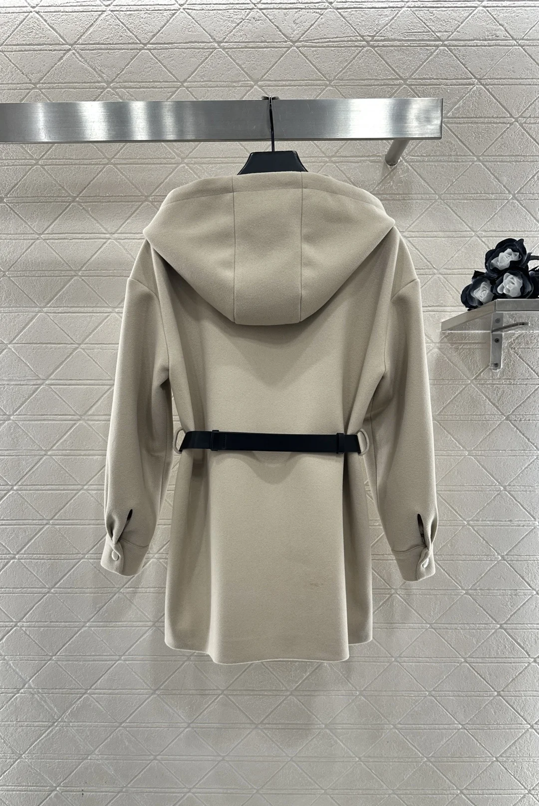 

Новый облегающий женский кардиган с капюшоном, шерстяное пальто, приталенная куртка с поясом с капюшоном, верхняя одежда средней длины, мода осени/зимы 2023 г.