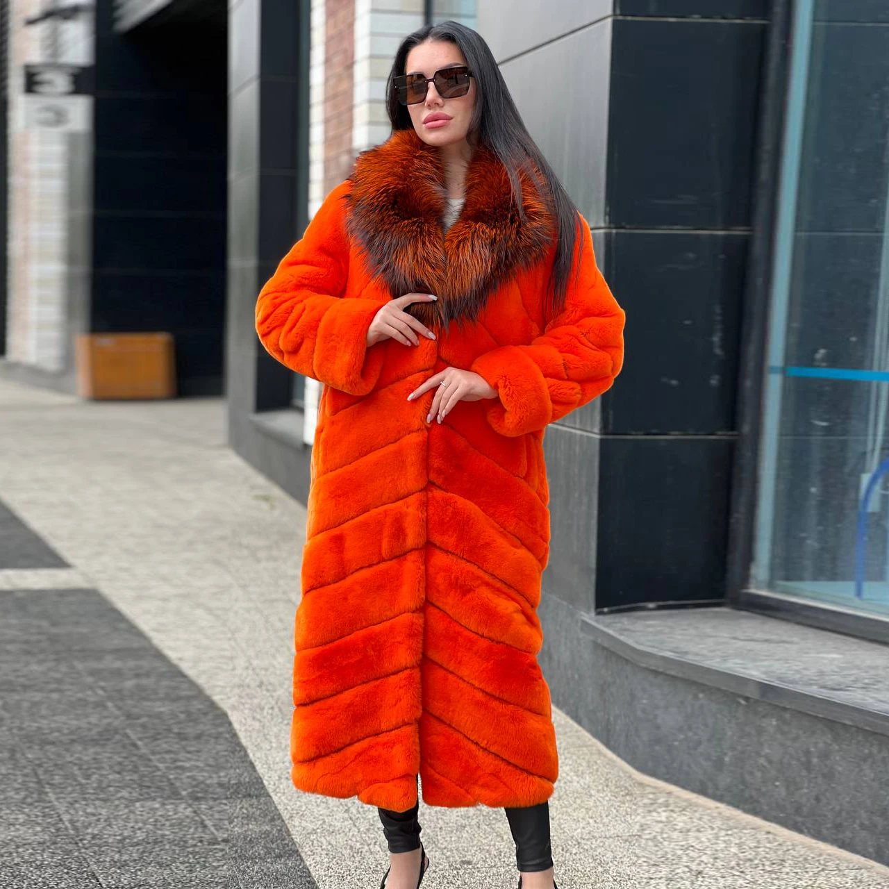 

Fashion Long Rex Rabbit Fur Coats Women Winter Outwear New Genuine Wholeskin Rex Rabbit Fur Coat with Fox Fur Turn-down Collar