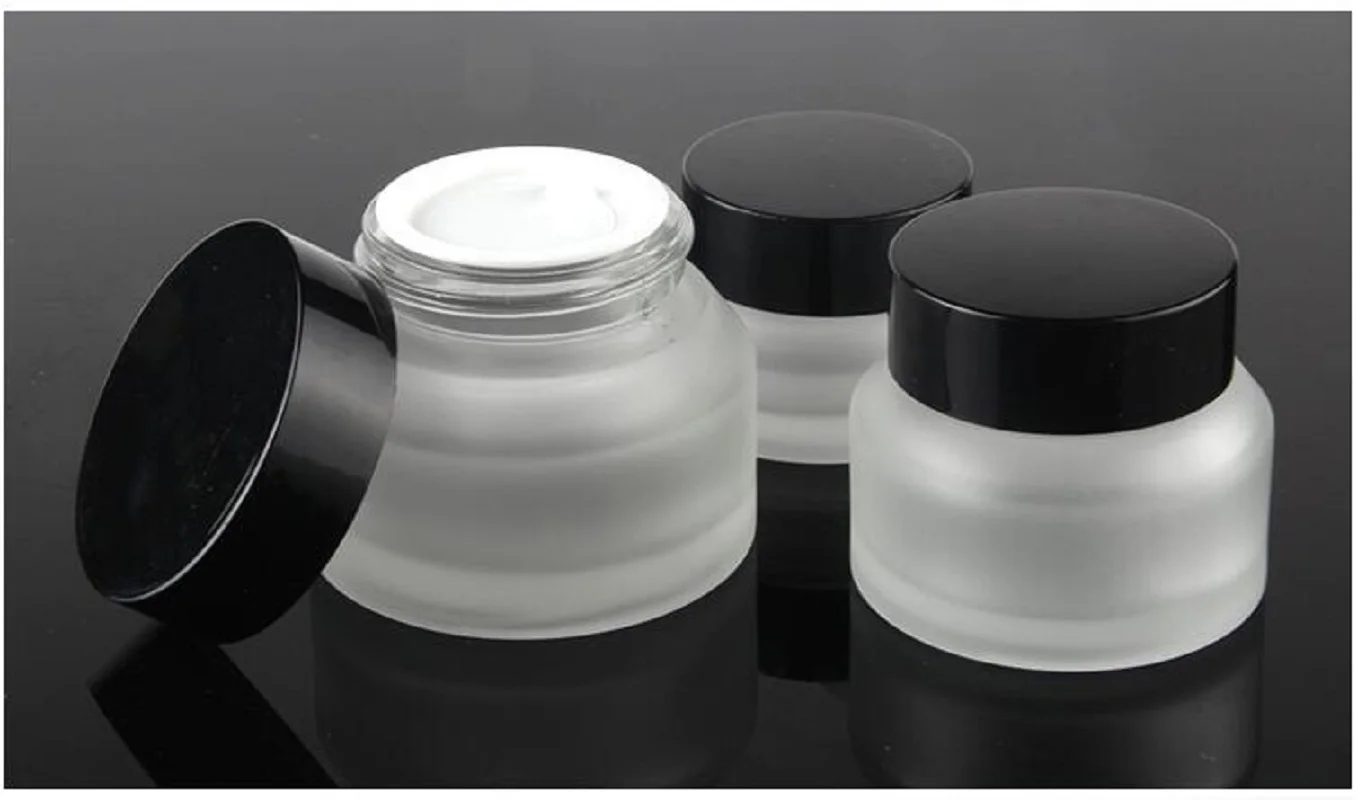 Barattolo di vetro smerigliato da 30G con coperchio nero essenza/gel per gli occhi/crema giorno notte/idratante/acido ialuronico labbra bottiglia di vetro per imballaggio cosmetico
