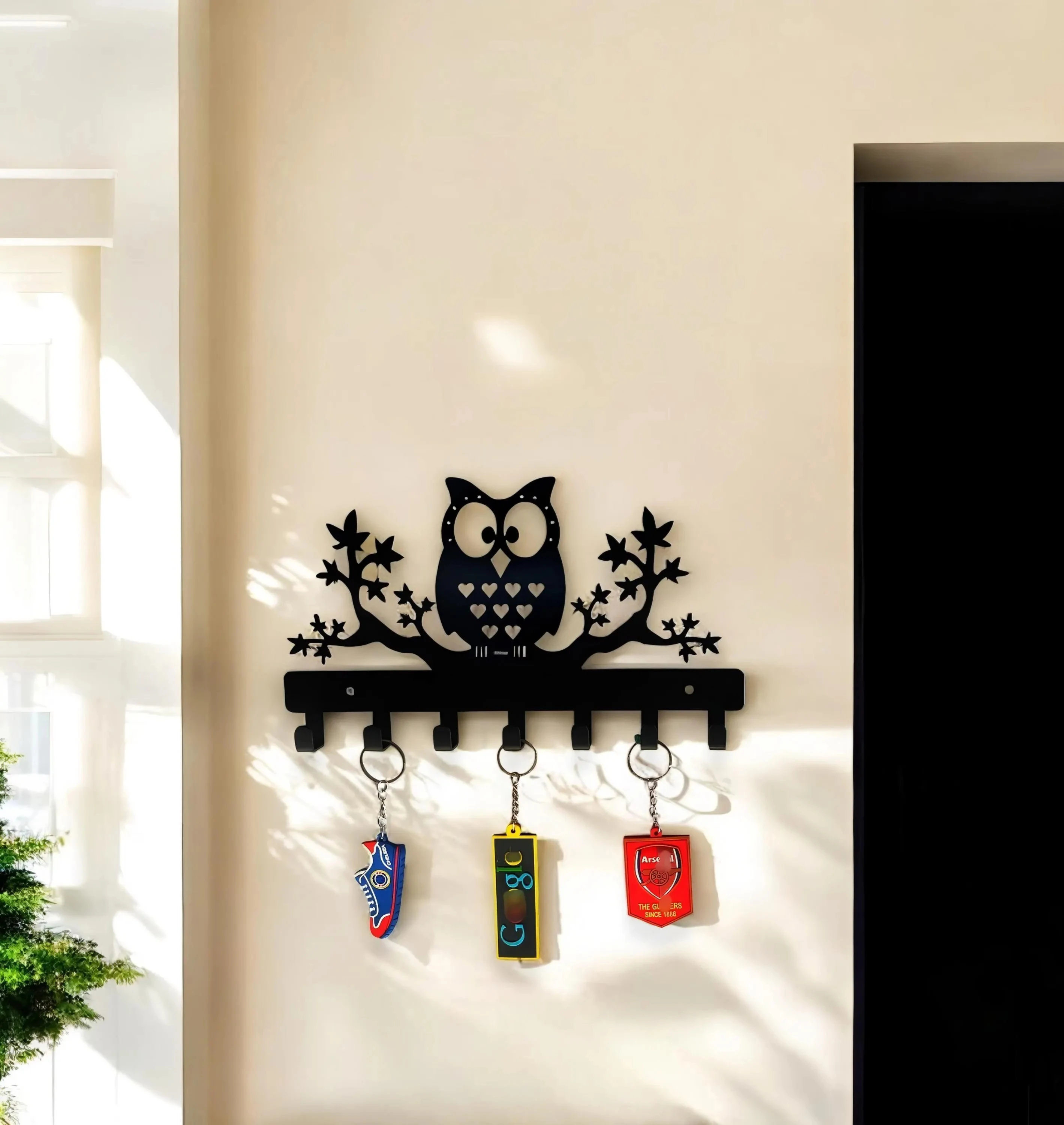 かわいいフクロウのメタルキーホルダー：壁掛けコート＆タオルラック