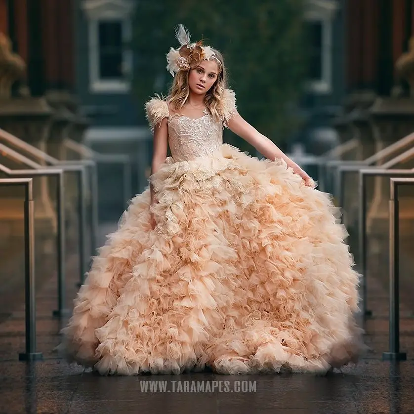 

Princess Pageant Gowns For Photoshoot Champagne Ruffles Feather Flower Girl Dresses For Wedding Tulle First Communion Dress