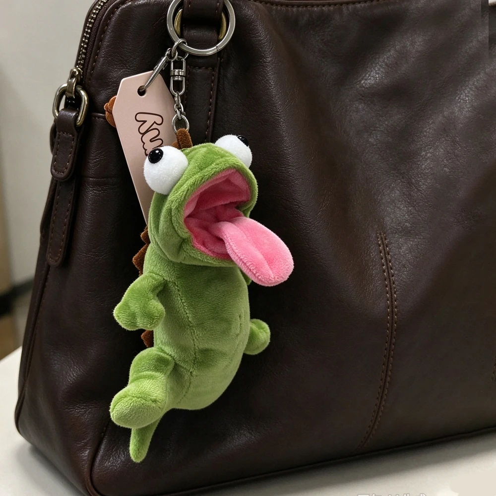 Mint Green Little Lizard Super Cute Pendant, Soft and Three-Dimensional Bag Charm, Perfect as a Unique Gift for a Best Friend, Adding Fun and Personality to Your Bag, Suitable for All Kinds of Style Bags, Exquisite and Adorable, Adding Joy to Your Life.