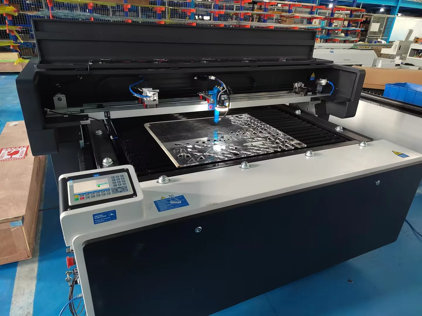 Fast Delivery Factory CNC Laser Cutting Machine RUIDA Control 150w/200w/500w Laser Metal Cutter Laser Engraver For Small Busines