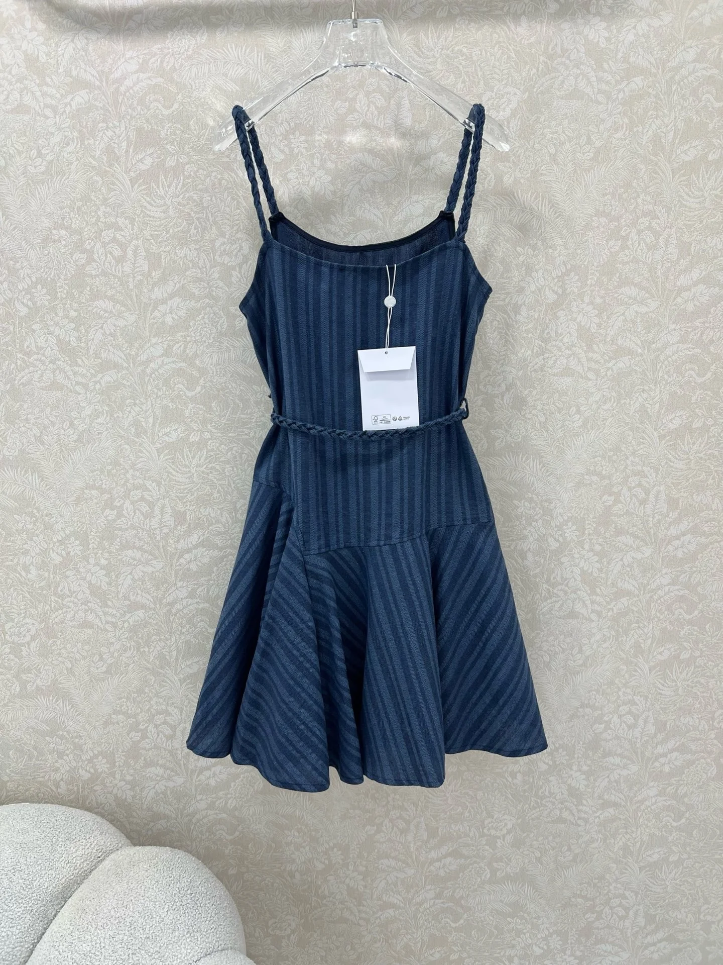 

High Quality Spring And Summer Women's Casual Fashion Embroidery Linen Vintage Belt Denim Suspender Mi-ni Dress JQ147