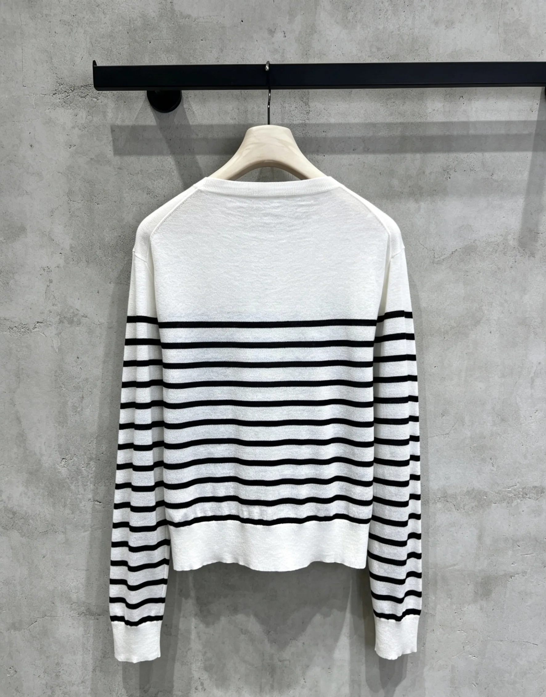 

2026 Summer New Style Women's Clothing - Comfortable Commuting Striped Knitted Long-Sleeved Women's Top