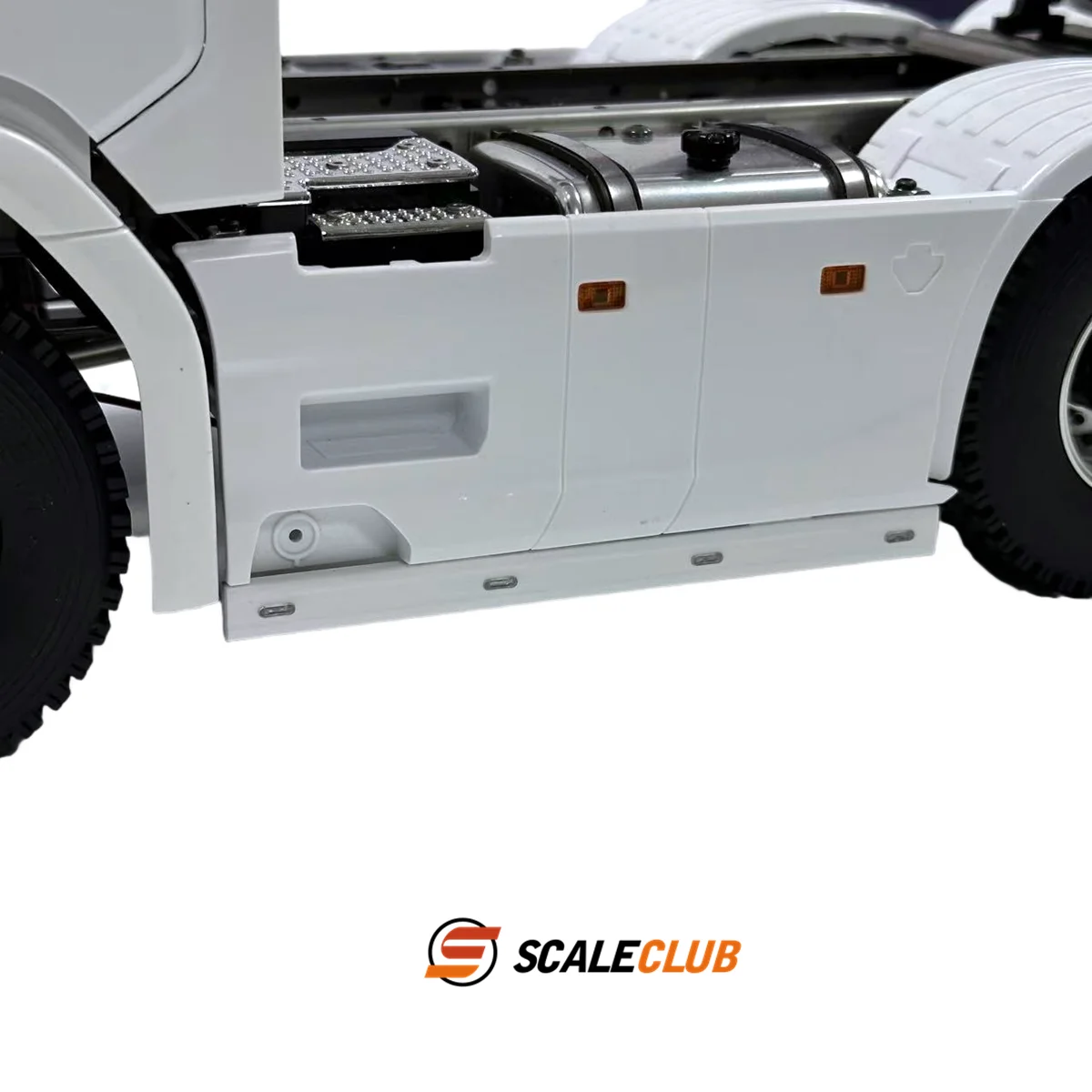 SCALECLUB Tamiya 1/14  770S 3-Axle Side Panel Lights  Clearance Lights  Marker Lights Accessories