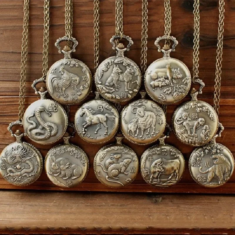 Nowy modny zegarek kieszonkowy z wyciętymi kieszonkami z dwunastoma znakami zodiaku na łańcuszku Naszyjnik z pamiątkowymi prezentami — zdjęcie 2