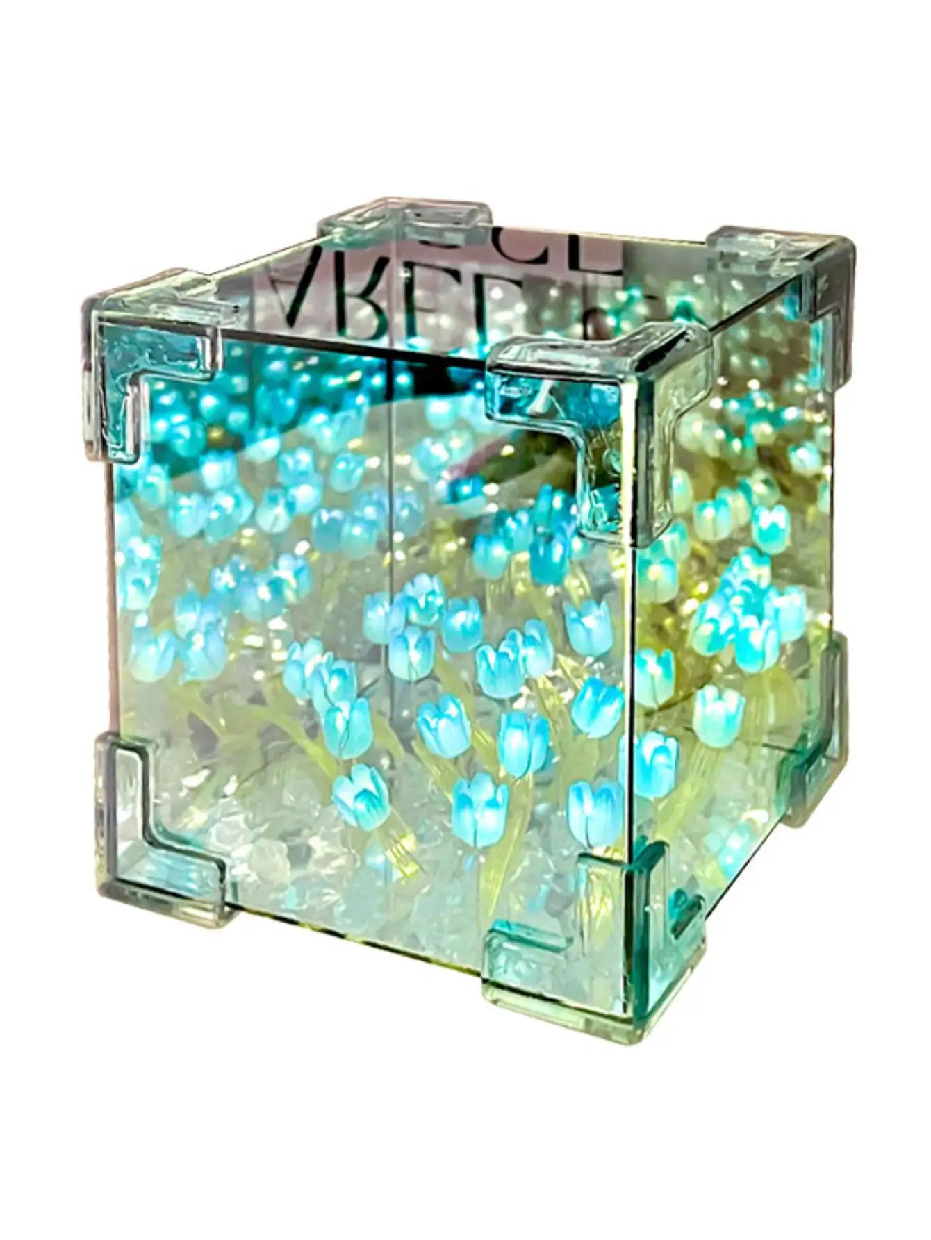 Lampu hias bentuk kubus LED dengan tulip