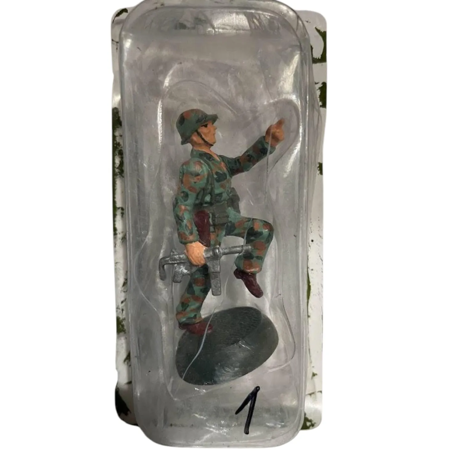 Almirall Palou #   Figurine en plomb peinte à la main représentant un soldat en marche, échelle 1:32, environ 5-6 cm, miniature, collection historique spécifique de la marque espagnole, sans emballage, emballage blister original pouvant être froissé, base