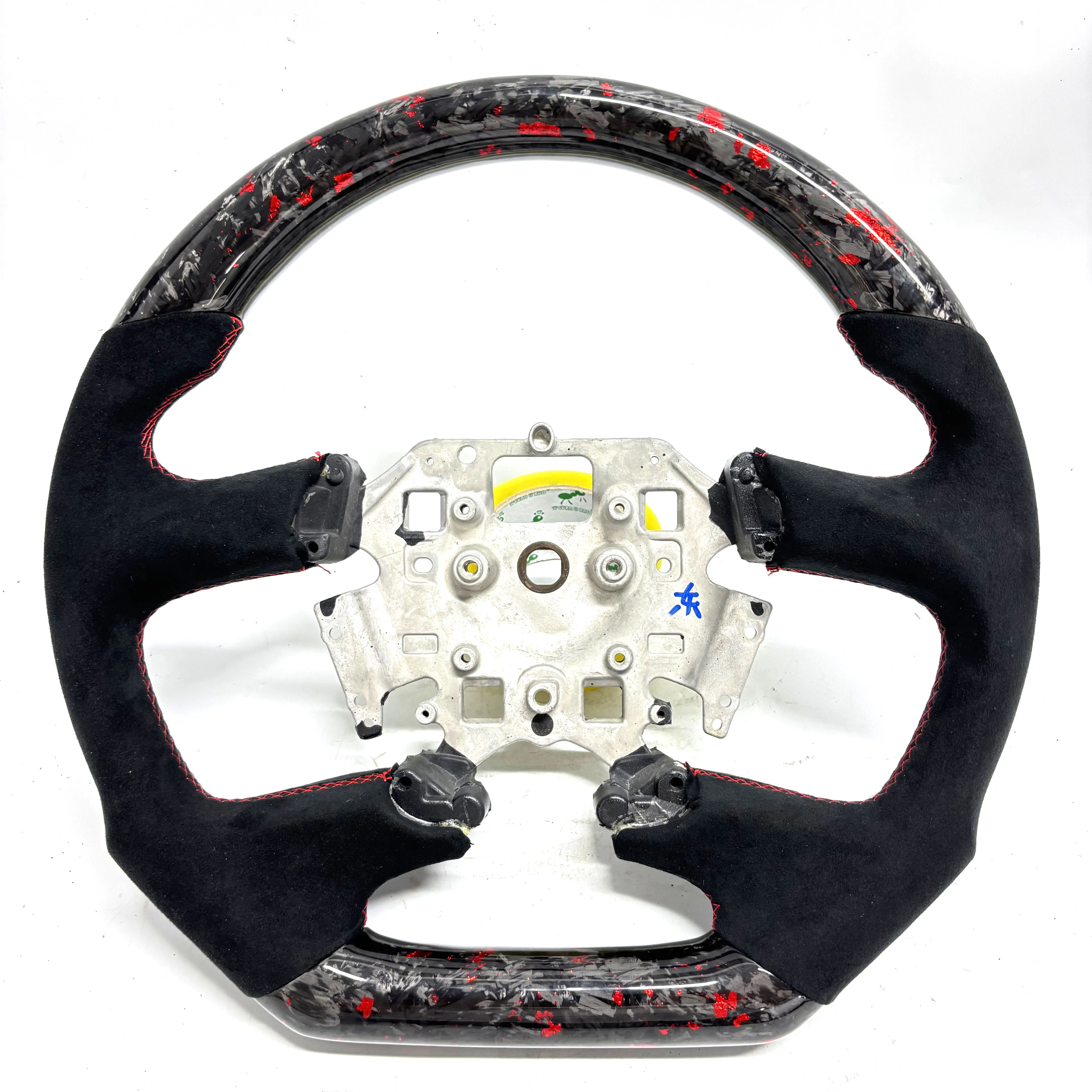 

Красный кованый руль из углеродного волокна, черная алькантара для Ford/FPV FG Falcon