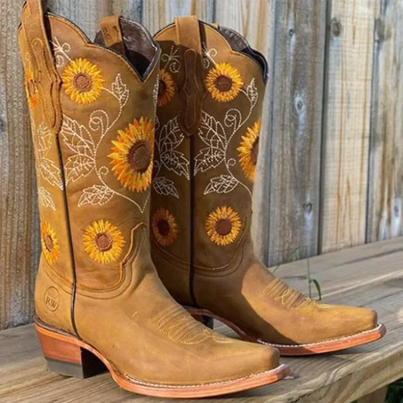 Nouvelles femmes café marron broderie bottes en cuir PU imprimé Western Cowboy bottes profonde v-bouche haut Tube bottes décontractées classique