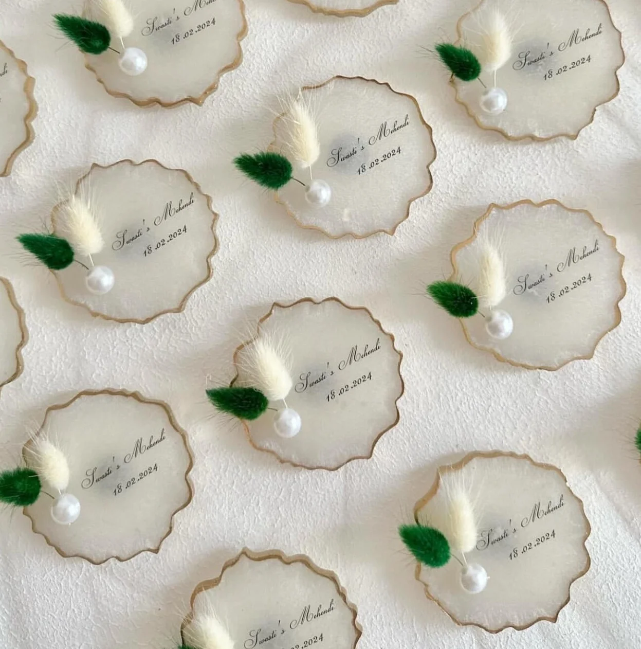 Personalized Handmade Epoxy Wedding Magnet Favors, Gypsophila Flower,