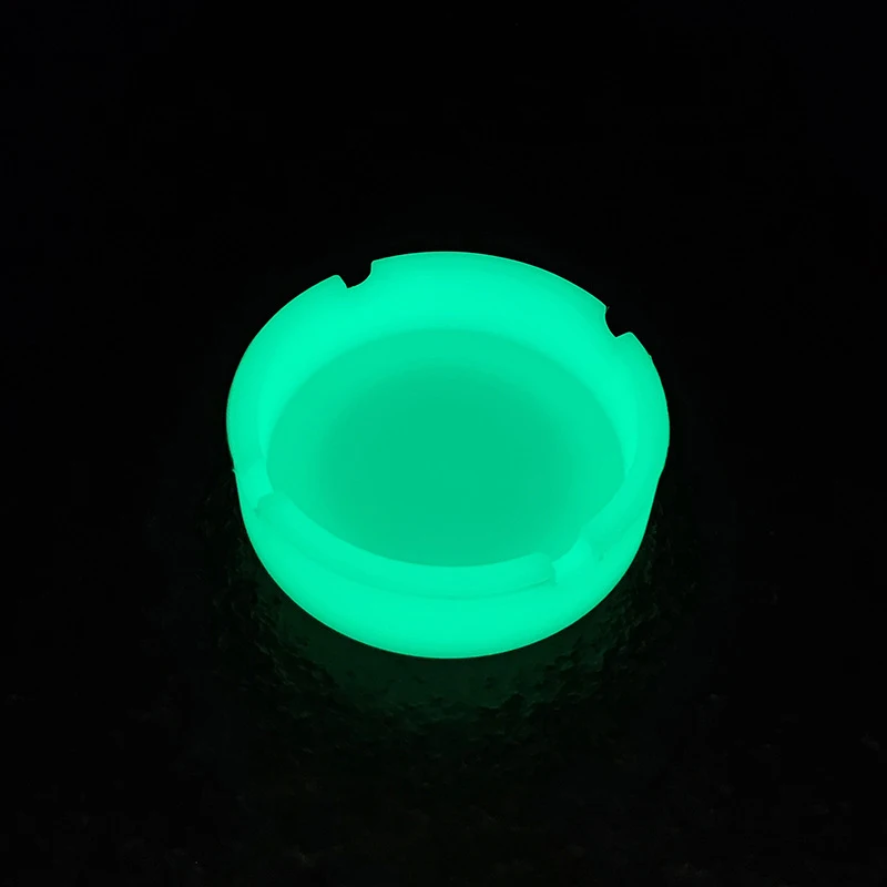 Round Luminous Silicone Ashtray for Cigarette Portable Soft  Ash Tray Light in the Dark Gifr for Smoker