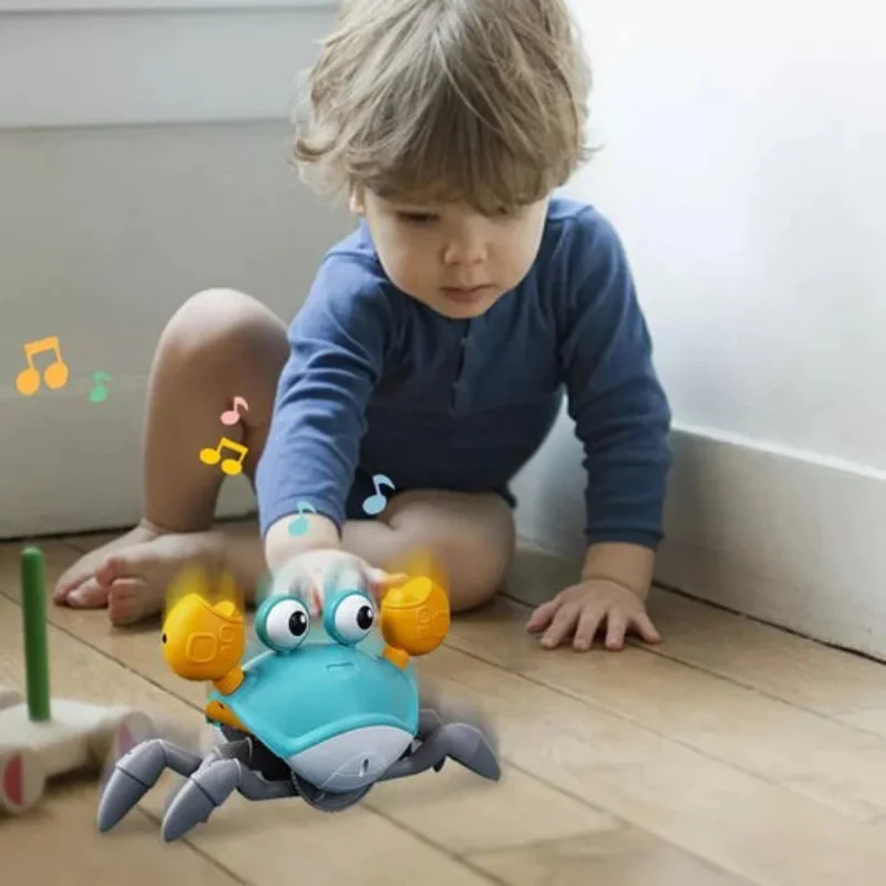 Brinquedo Caranguejo Fujão para Bebê Sensor Movimento Musical Luzes e Som - Verde Ou Laranja