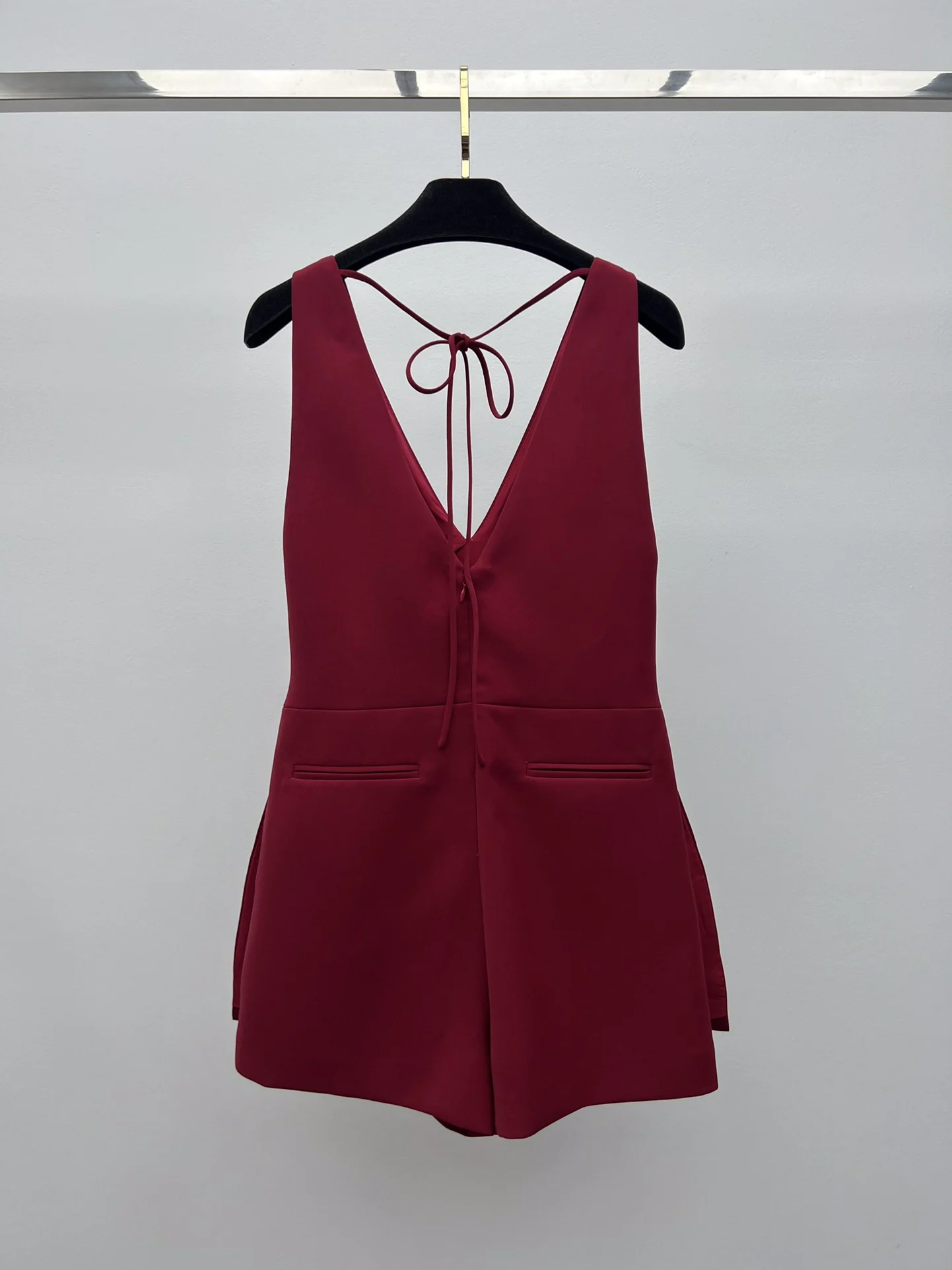 

High Quality Spring Summer Women's Casual Fashion Solid Pockets Lace-up Deep V-neck Backless Zipper Sexy Shorts Jumpsuit JQ170
