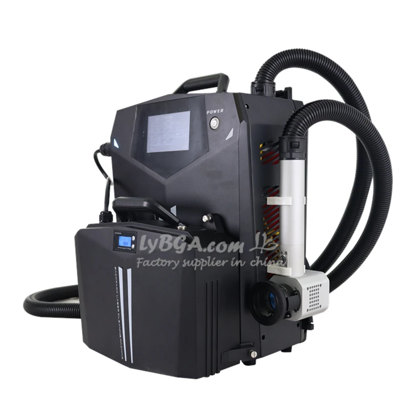 Macchina per la pulizia della rimozione della ruggine laser a impulsi non danneggia il substrato 100W 200W 300W Macchina per la pulizia senza contatto Tipo di zaino