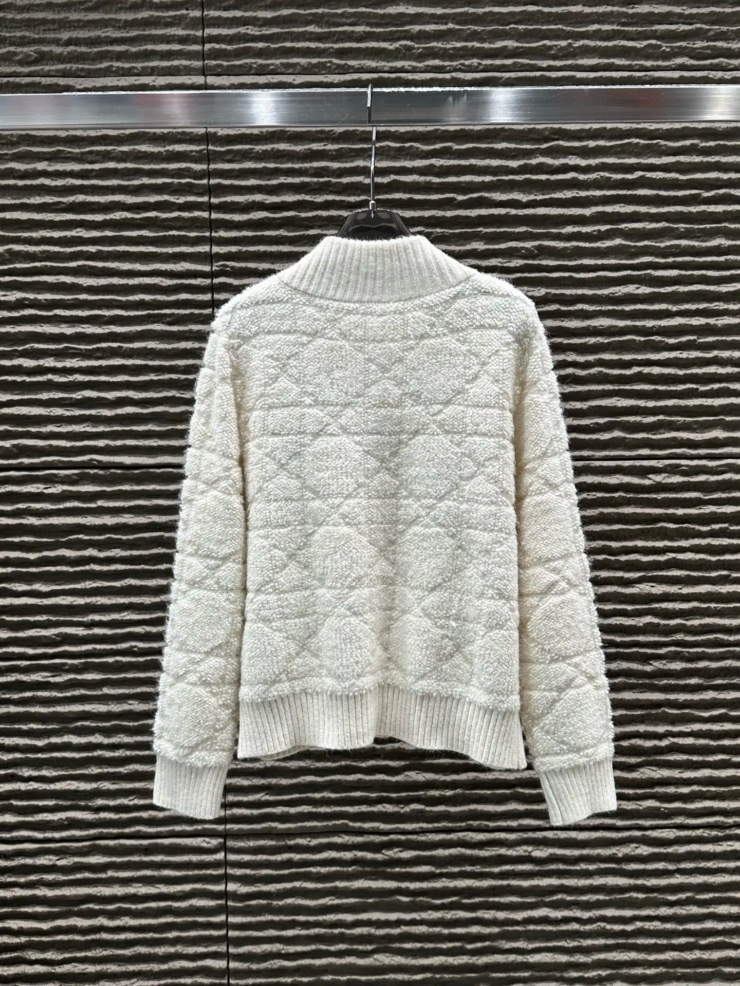 

2025 ранняя осень, новая свободная высококачественная женская одежда на заказ, новый темпераментный кардиган с двойной молнией и бриллиантами