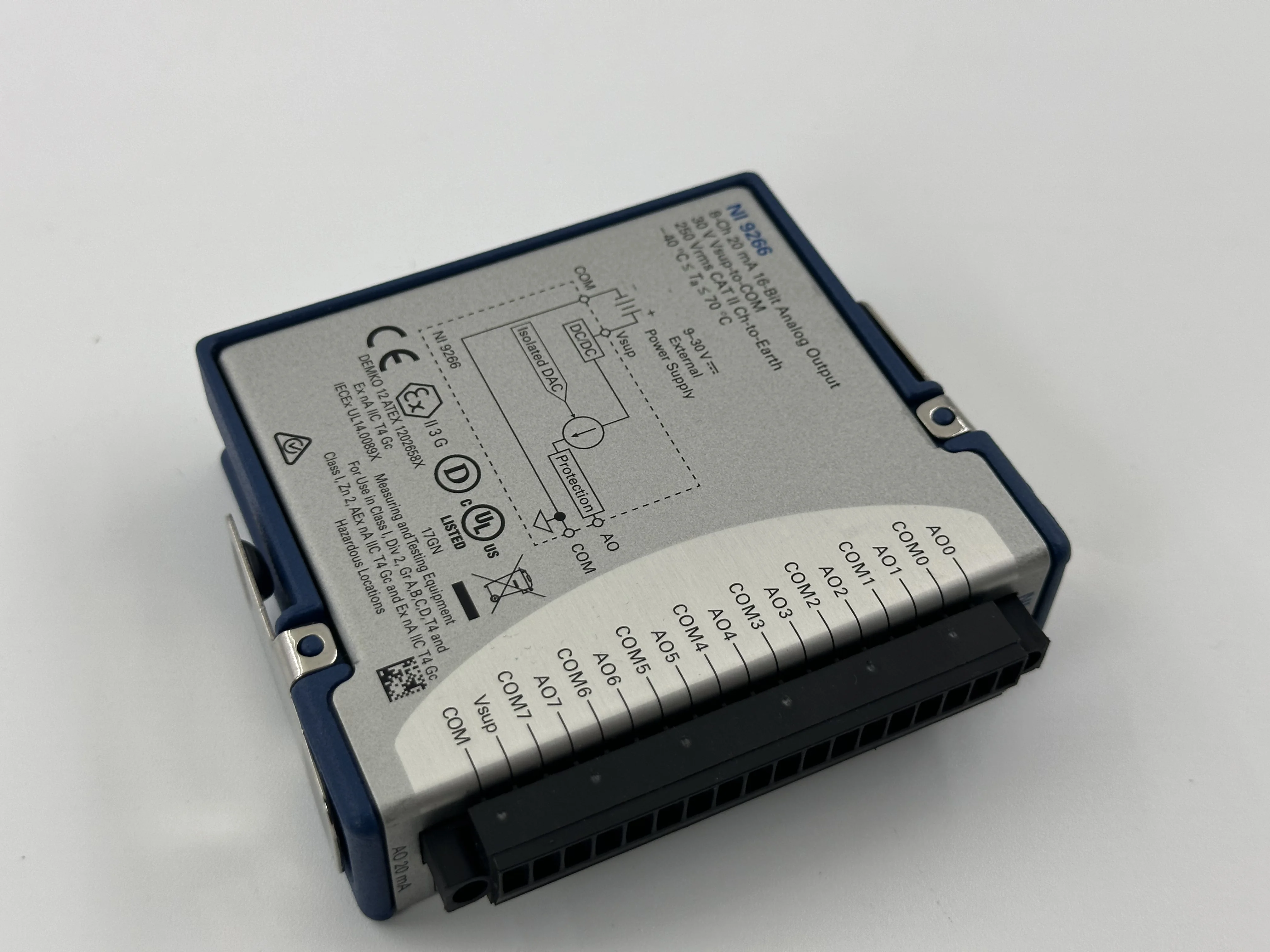 NI 9264 C-Series Module with DSUB, 16-Channel ±10 V 16-Bit Analog Voltage Output