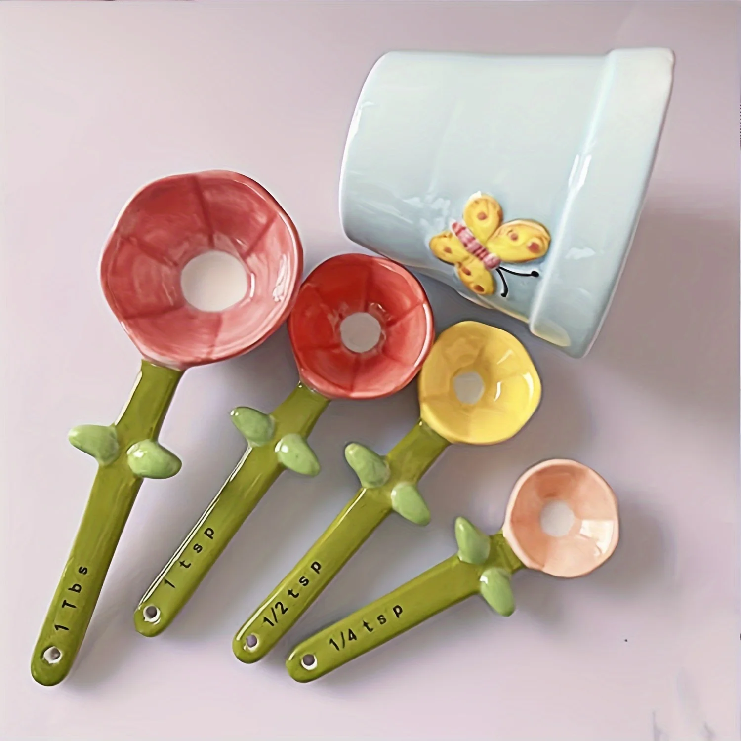 

Cute Butterfly & Flower Shaped Measuring Spoons for Baking, Creative Ceramic Spoons with Scale & Base for Salt, Sugar and Kitche