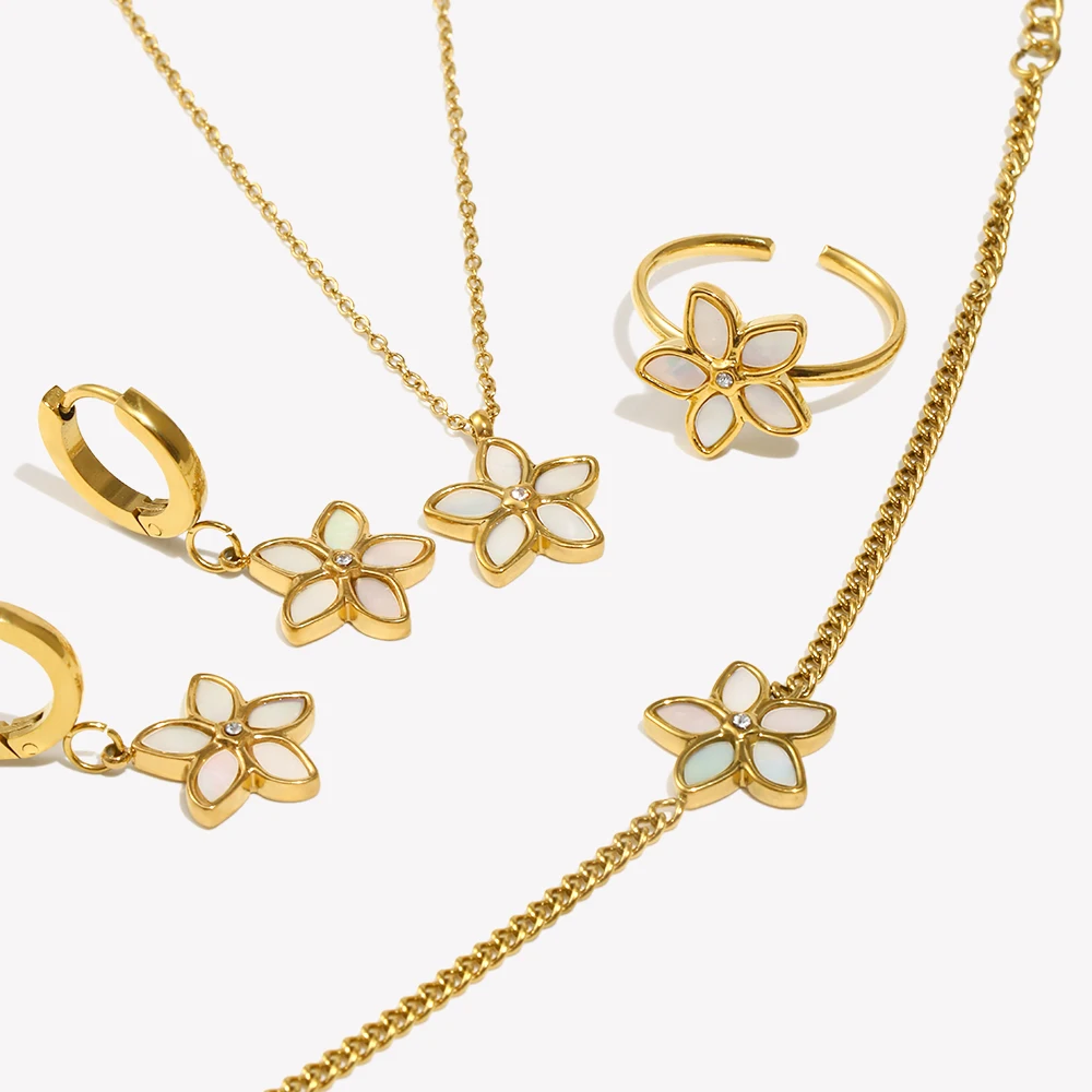 E.B.belle Fresh Style Stainless Steel Exquisite White Shell Flower Jewelry Set 18K Gold Plated Earrings Necklace Women Jewelry
