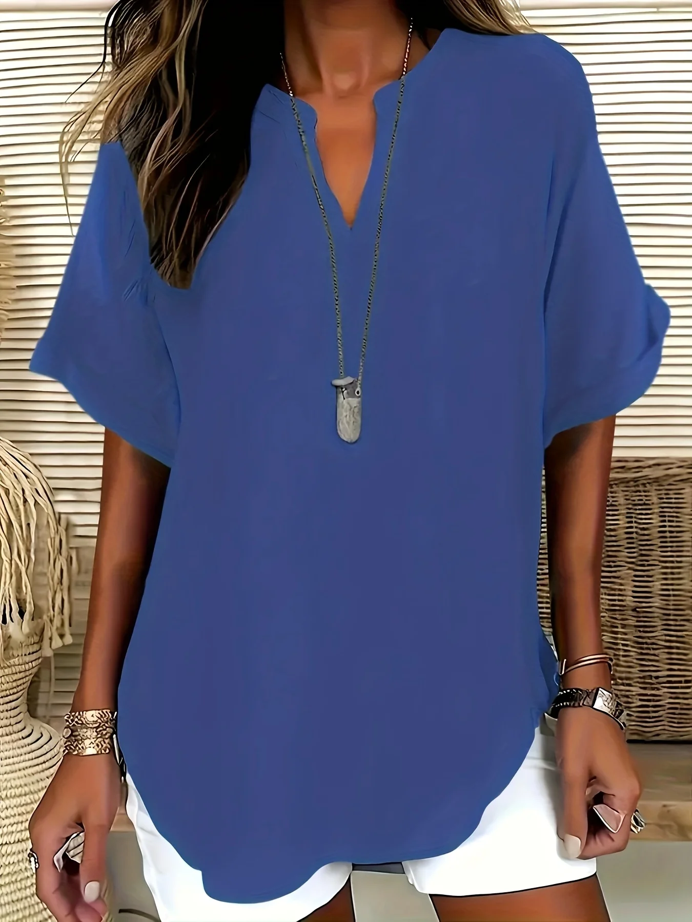 Elegant plus Size Ladies Solid Color Top Fashion V-Neck Short Sleeve Shirt Stylish Casual Wear for Women image 4
