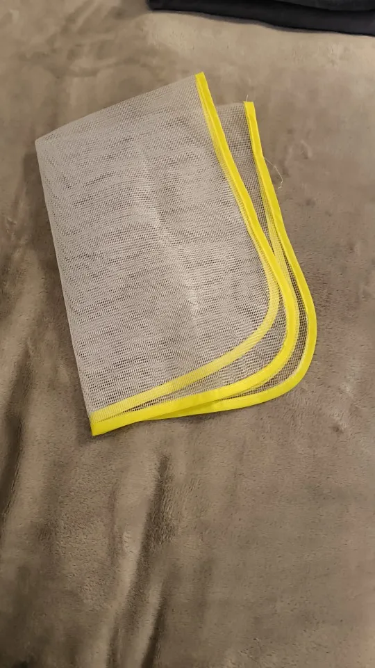 Cloth Protective Press Mesh Insulation Ironing Board Mat Cover Against Pressing Pad Mini Iron Random Colors photo review