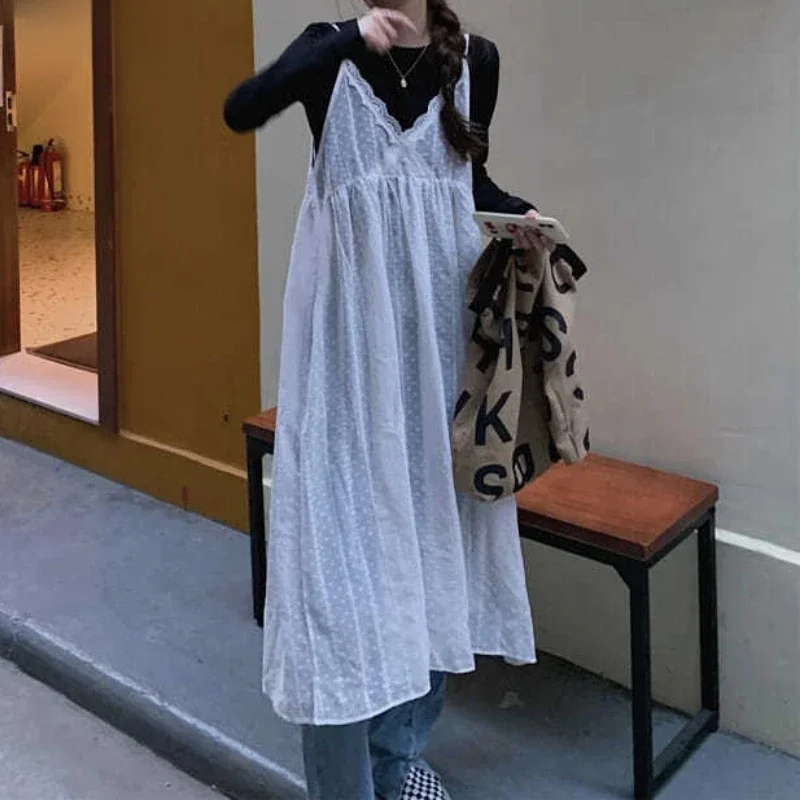 Sukienka kobiety lato koronkowa przetargu moda wróżka elegancki francuski styl Vintage Baggy Girls Party prosta w jednolitym kolorze Spaghetti pasek przytulny — zdjęcie 2