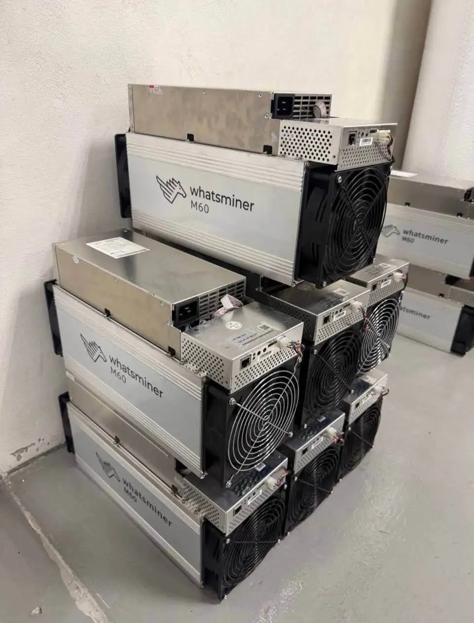 W!W Order 5 Pay For 3 MicroBT Whatsminer M60 172TH ASIC Mining Rig&Factory Price Digital Mining Farm 172T Minero BTC