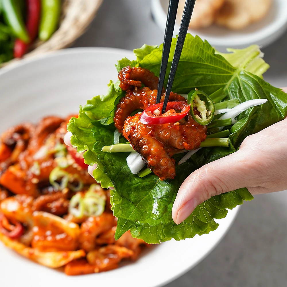 [홍익상회] 역전쭈꾸미 500g 2인분 양념 쭈꾸미 볶음 캠핑 음식 요리 밀키트