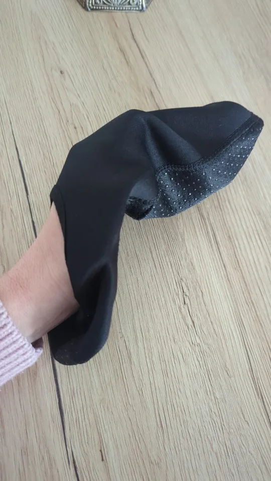 Non-Slip Unisex Aqua Shoes - Quick-Dry Water Socks for Swimming, Diving & Beach, Summer Lightweight for Men & Women Water Socks view 3