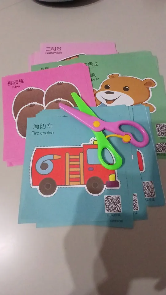 48Pcs Handmade Paper Cut Book Kids Craft Toys DIY Cartoon Scrapbooking Paper Art Toys Kids Learning Toys for Children Gifts photo review