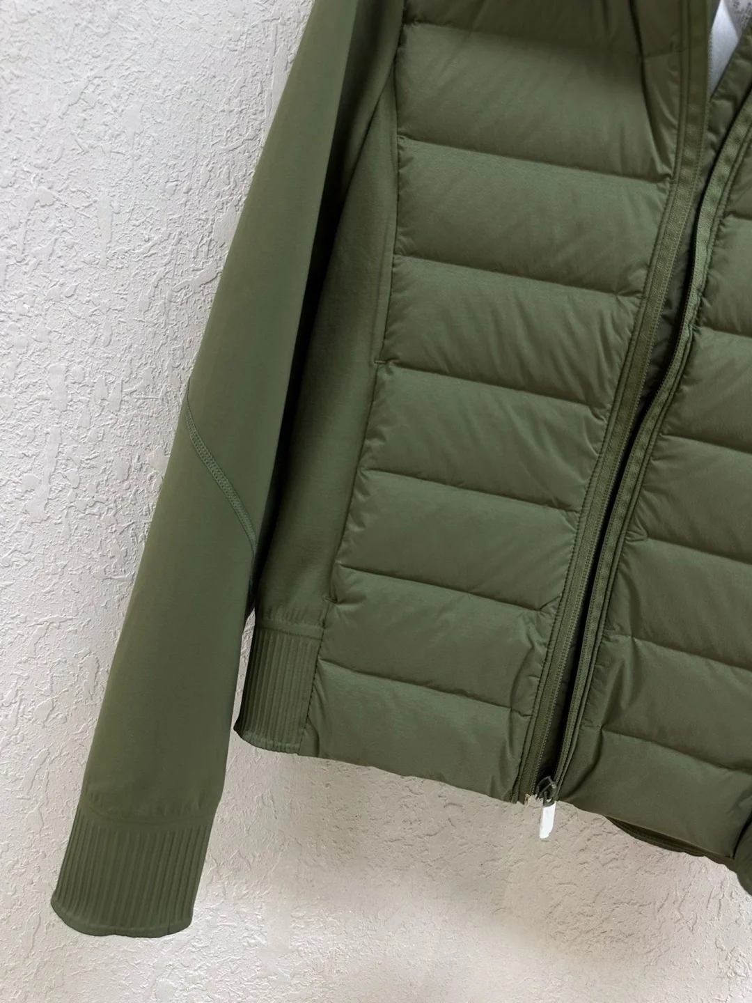 سترة خفيفة للغاية من ريش الإوز للنساء، شريط مختوم مقاوم للرياح، مقاس نحيف، معطف خفيف الوزن 90 من ريش الإوز الأبيض عالي الجودة #4