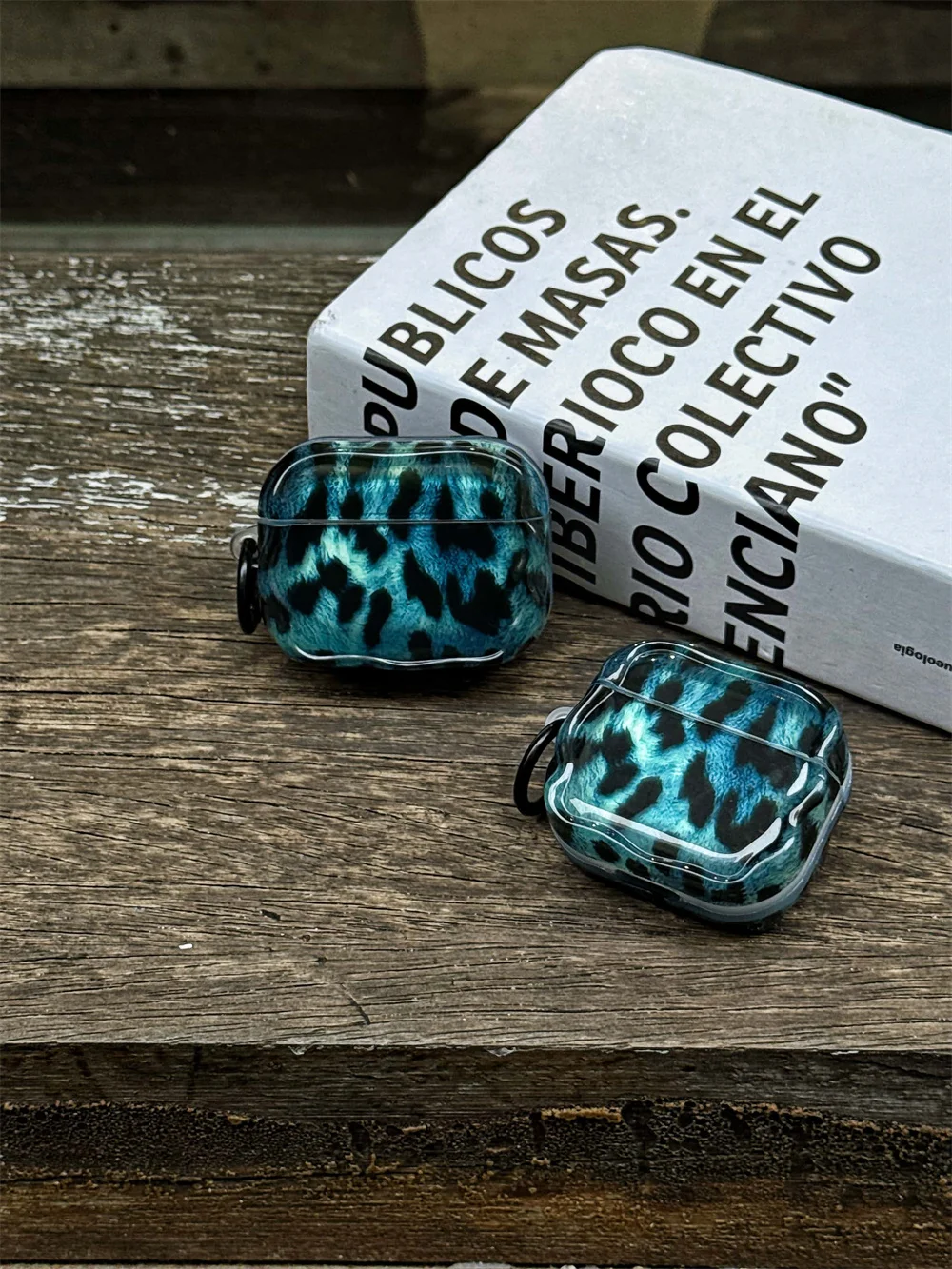 

New Green Leopard Texture IMD Suitable for Apple AirPods 4/3/2 Pro 2/3 Bluetooth Earphones TPU Material Earphone Case