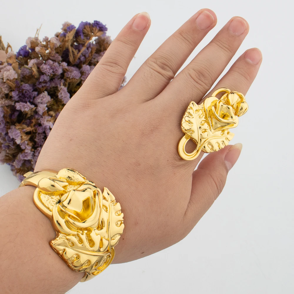 

Large Bracelet Rings Dubai Women Flower Jewelry Gold Plated Bangle Wedding Bride Fashion Party Luxury High Quality Bangles Gift