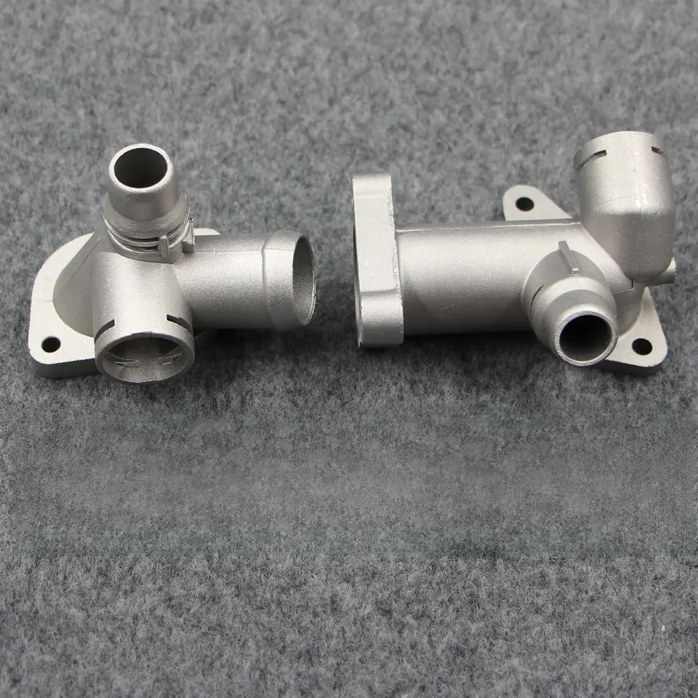 Zastosuj do passata B5 2000-2005 1.8T 2.0. Fajka wodna złącze głowica cylindra do silnika Tee i czterech kierunkach wspólne aluminium 058 121 133 — zdjęcie 2