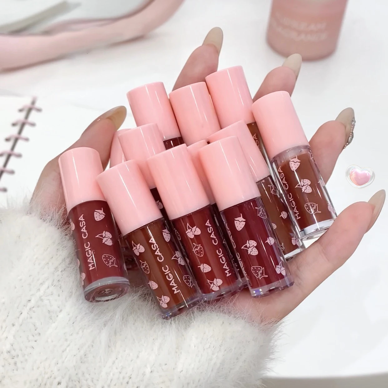 ชุดลิปกลอสขนาดเล็กลายกระต่ายของมินิ | กระจก4ชิ้นลิปกลอสแวววาวเนียนนุ่มลื่นผิวให้ความชุ่มชื้นและติดทนนาน