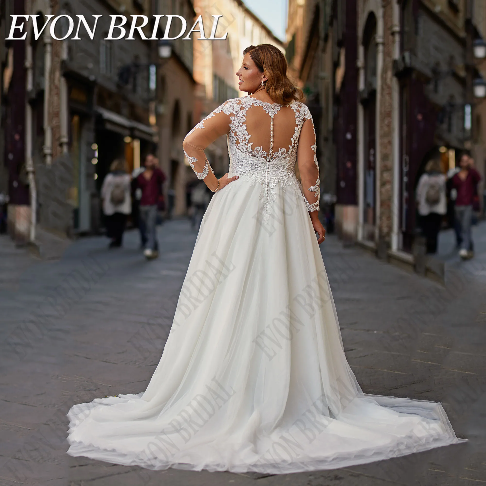 EVON BRIDAL Plus Size Wedding Dress Long Sleeves Scoop Neck Illusion Back Vestidos De Novia A-Line Applique Bridal Gowns Lace