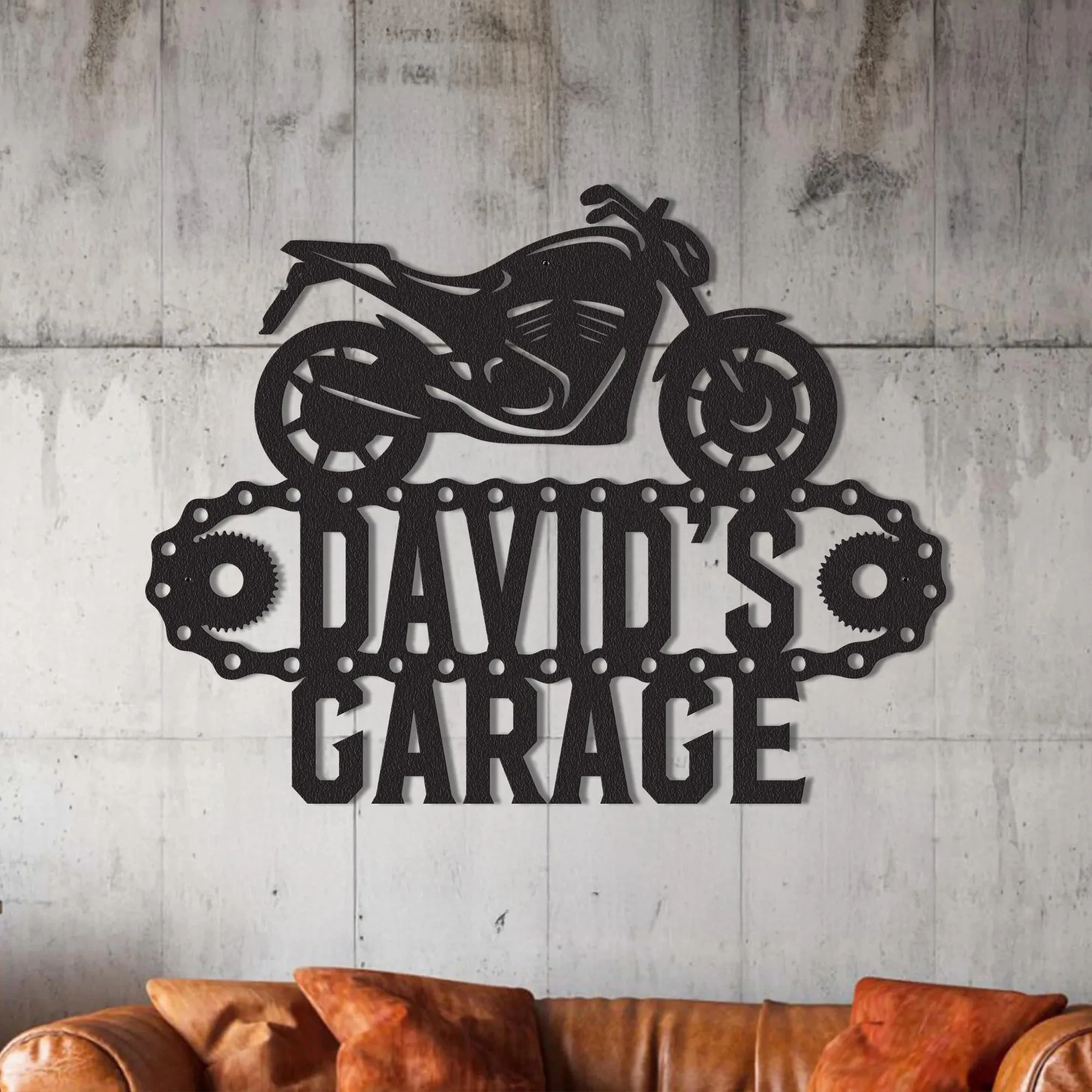 Personalized Biker Garage Sign – Custom Metal Motorcycle Wall Art, Chain Gear Design, Rustic Workshop Decor Gift for Motorcycle