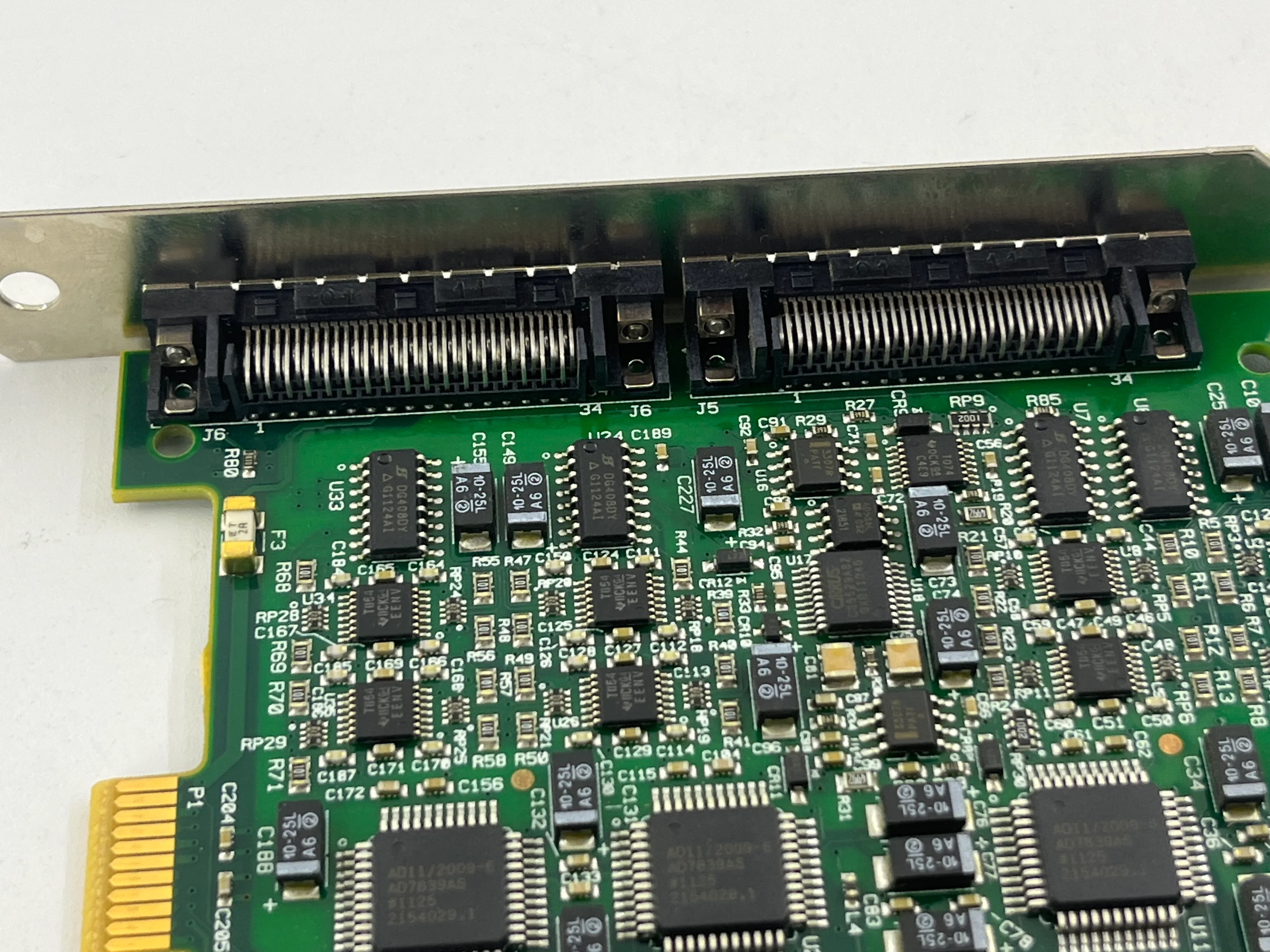 NI PCI-6723 NI DAQ card 32ch static/waveform analog output