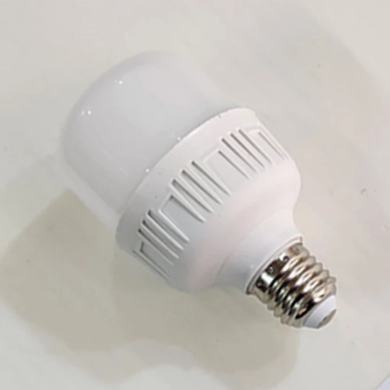 Bombilla LED cilíndrica de alto brillo, lámpara de ahorro de energía de 15W, E27, 220V, para oficina, cocina, garaje y jardín