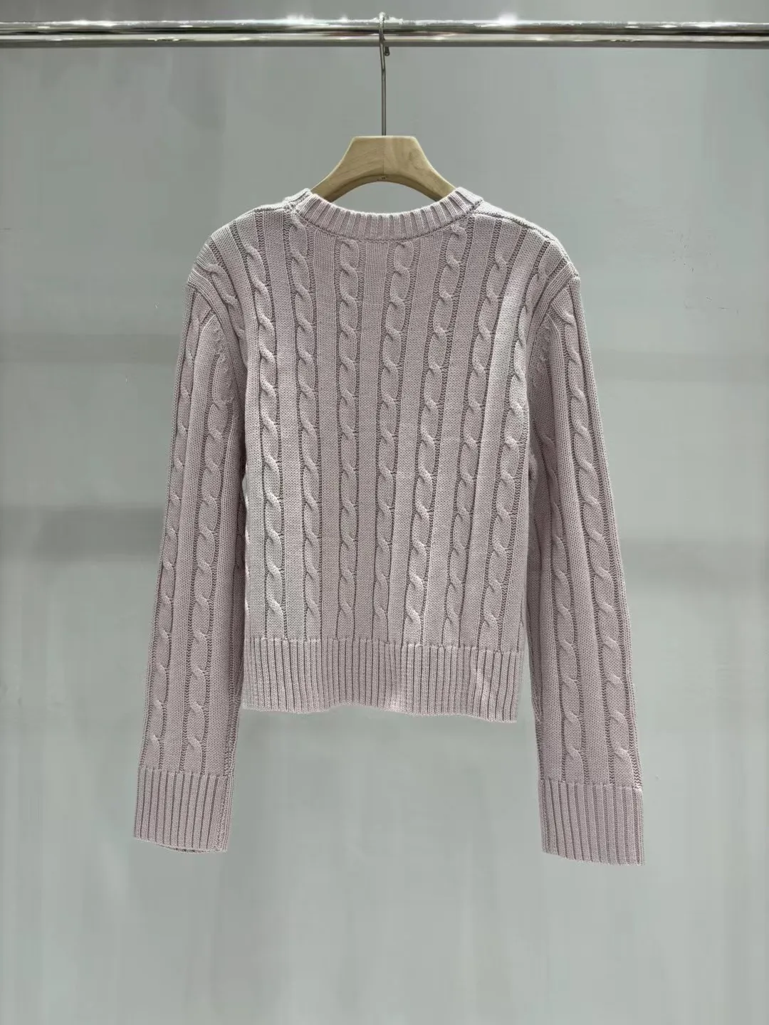 

2025 Autumn/Winter New Design Women's Round Neck Knitted Shirt