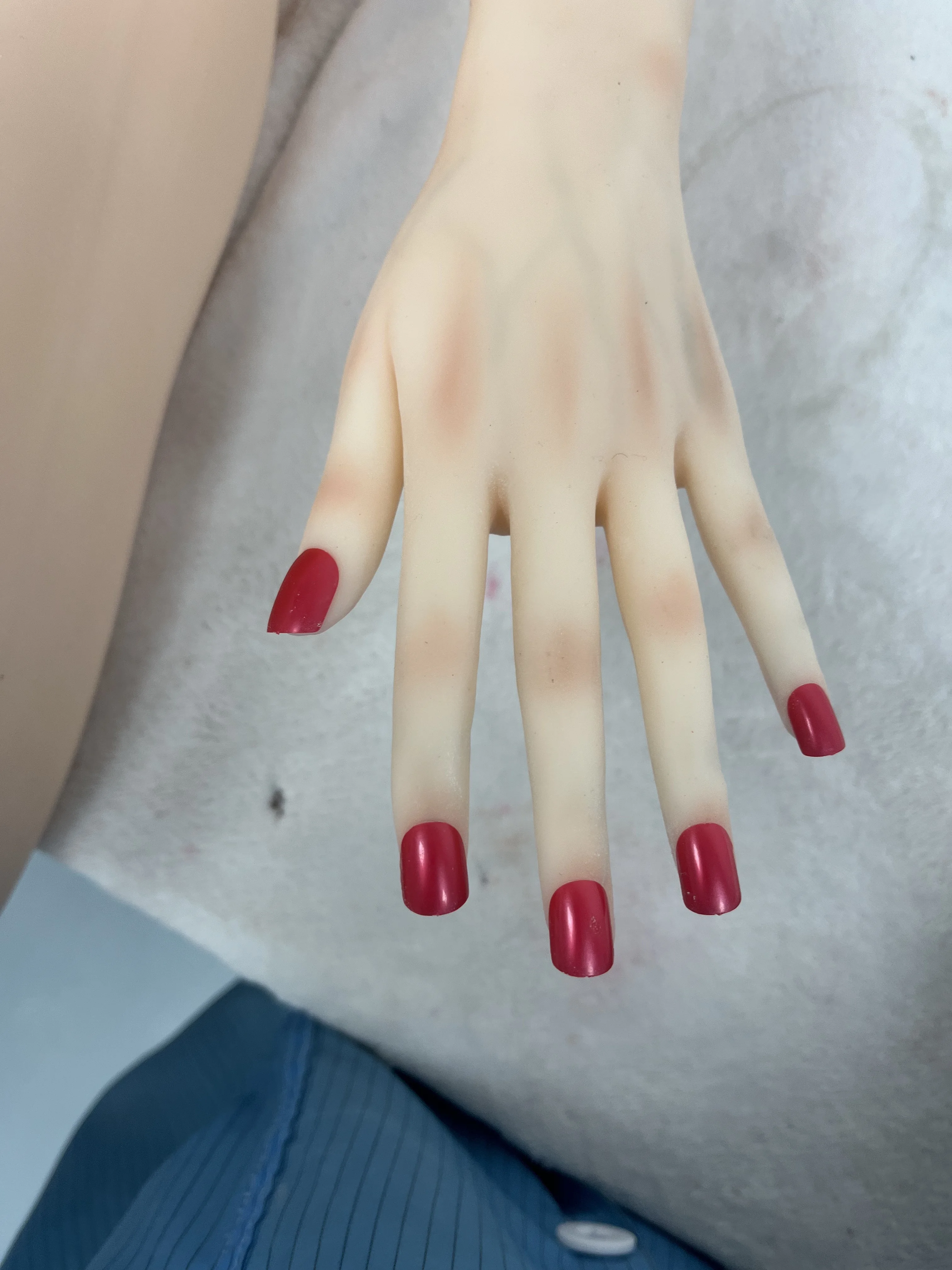 Price difference payment for realistic skin texture and painting