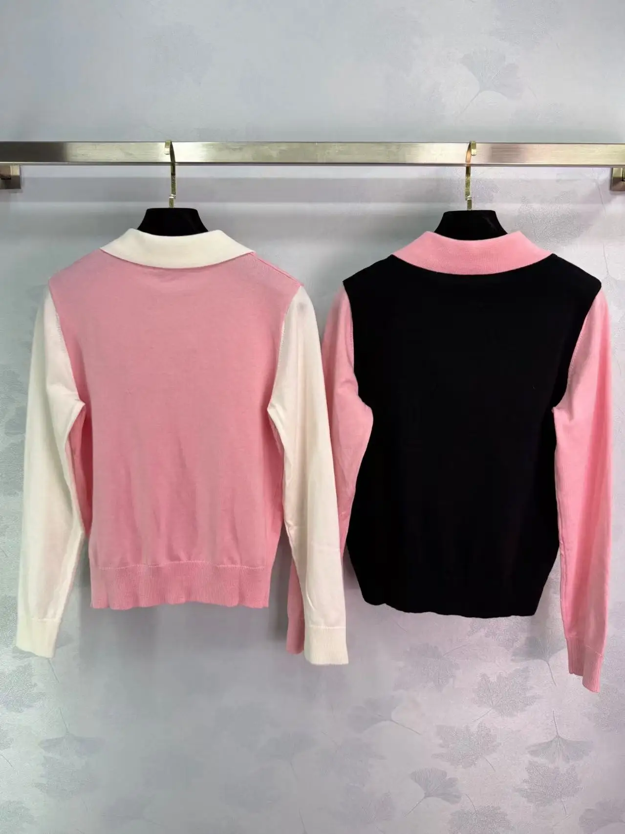 

2025 Spring/ Autumn New Knitted Top with Wool Material in 2 Colors 489