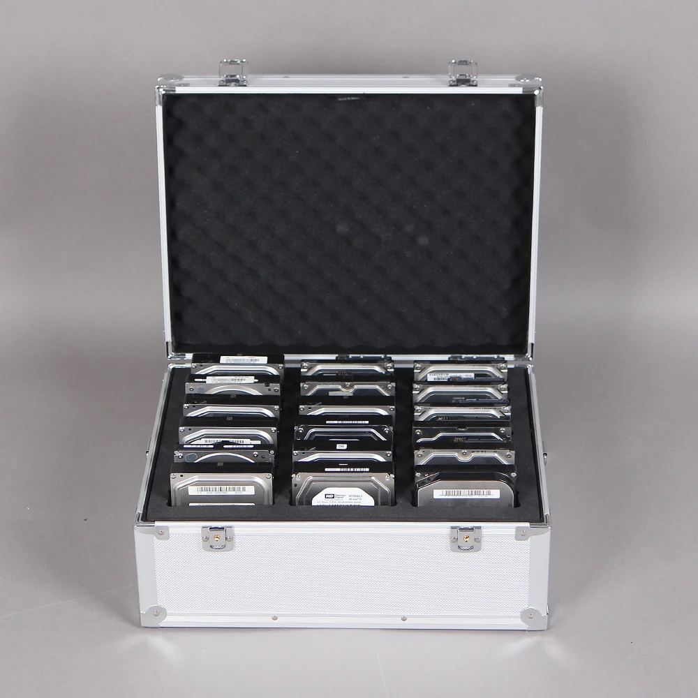 حقيبة تخزين HDD18-AL مقاس 40.8 × 31.2 × 18.4 سم من الألومنيوم الاحترافي - صندوق حمل آمن مقاوم للصدمات لمحركات الأقراص الصلبة مقاس 3.5 بوصة