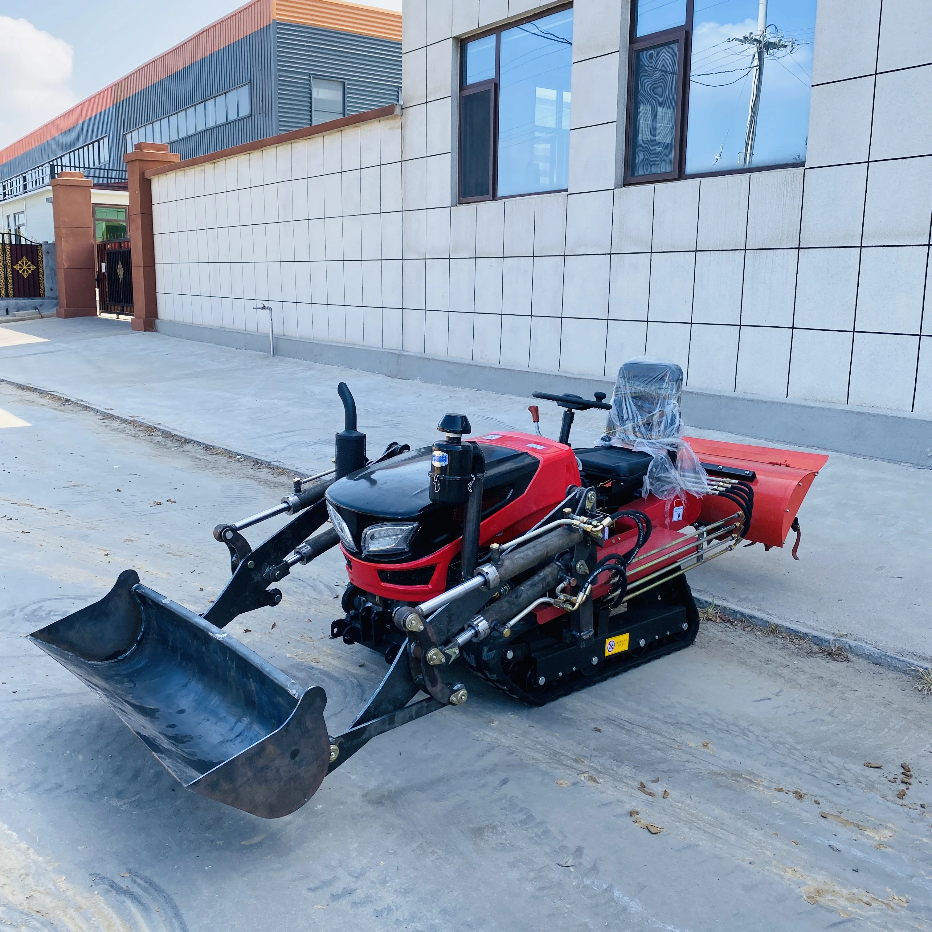 Customized Diesel Mini Cultivator Multifunctional Crawler Rotary Cultivator Tractor